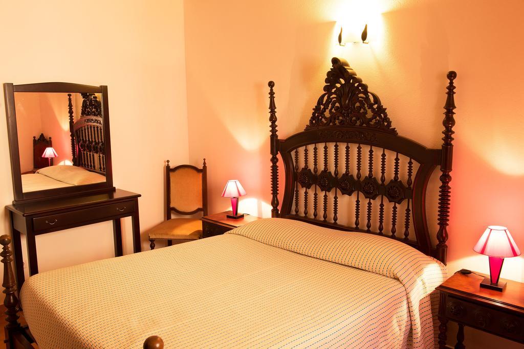Recanto Da Ribeira Casas De Campo Monchique Zimmer foto