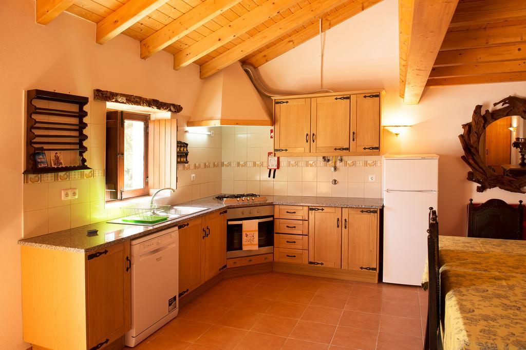 Recanto Da Ribeira Casas De Campo Monchique Zimmer foto